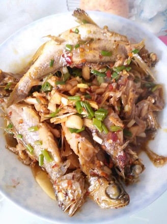 Braised Small Yellow Croaker recipe