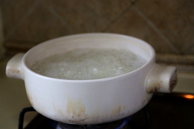 Congee with Scallops, Preserved Egg and Lean Meat recipe