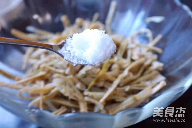 Sesame Oil Dried Bamboo Shoots recipe