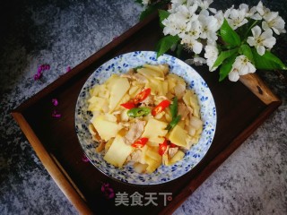 Stir-fried Pork with Spring Bamboo Shoots recipe