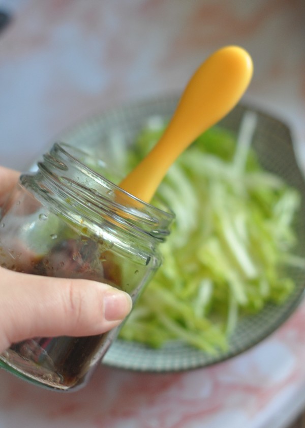 Black Vinegar Tuna Salad recipe