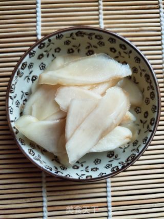 Vinegar Pickled Ginger recipe