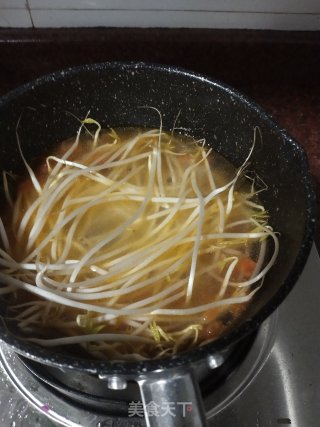 Tomato Mushroom Fish Head Tofu Pot recipe