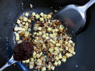 Rich and Peaceful Dry Roasted Yellow Croaker recipe