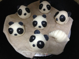 Panda Custard Bun-with Oil-free Custard Filling recipe