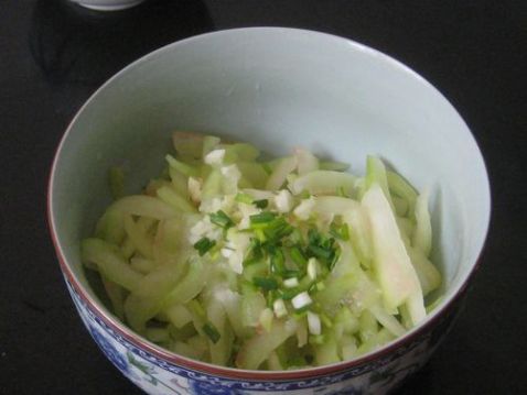 Walnut Cold Watermelon Rind recipe