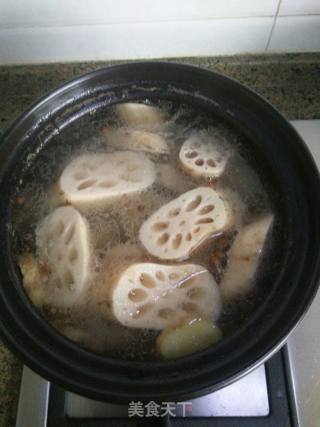 Pork Ribs Stewed Wild Lotus Root recipe