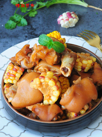 Roasted Pork Trotters with Corn recipe