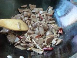 Fried Pork Liver with Houttuynia Cordata recipe