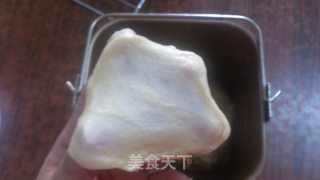 Middle-type Flower Liuhe Bread recipe