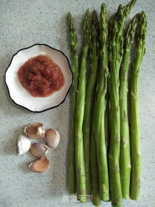 Asparagus in Tomato Sauce recipe