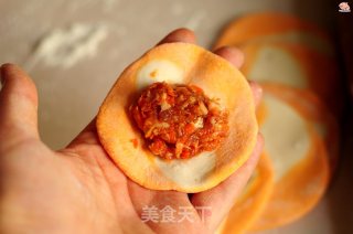 #信之美# Fried Dumplings with Carrots and Willow Leaves recipe