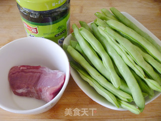 [yiru's Private Room Fast Hand Fried] Teaches You to Make Simple Rice Killer Dish---lanchoi, Meat, Rice and String Beans recipe