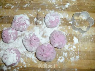 Ingenious Use of Natural Pigments to Enhance The Magic of Pastry: Powder Plum Dumplings recipe