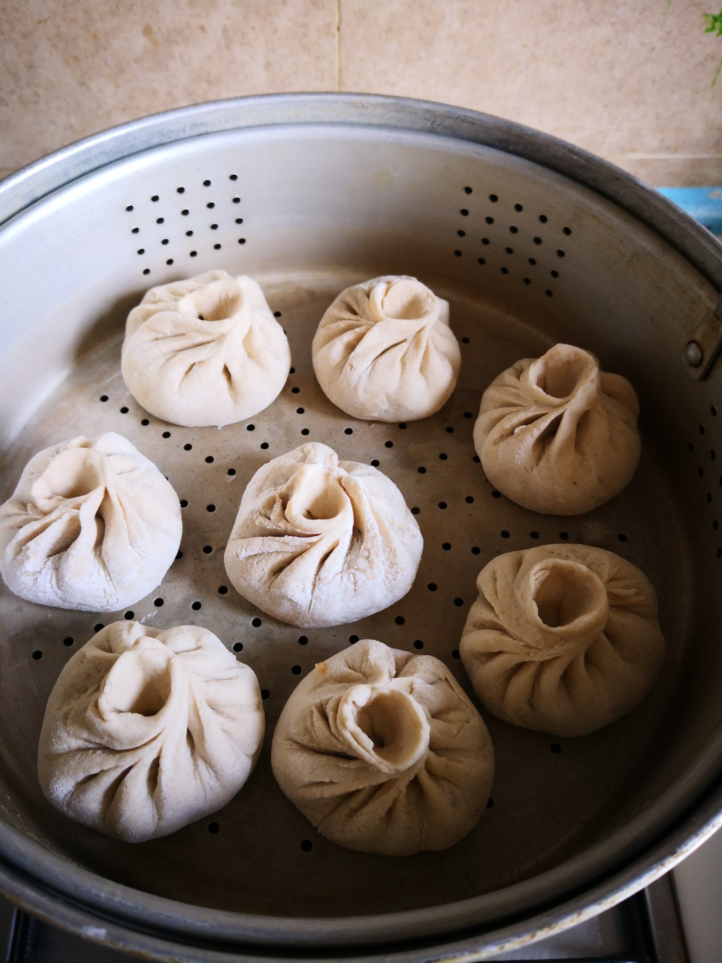 Soba Noodles Meat-flavored Buns recipe