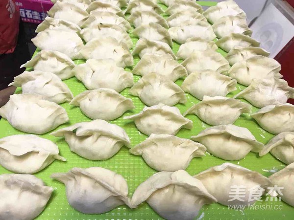 Watermelon Skin and Meat Dumplings recipe