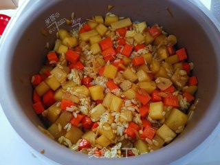 Sichuan Sausage Curry Claypot Rice recipe