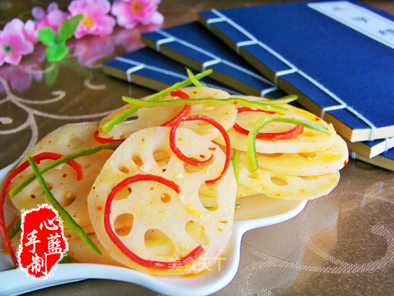 Xinlan Hand-made Private Kitchen [red Oil Vinegar Fragrant Lotus Root]-qiqiao Linglongxin recipe