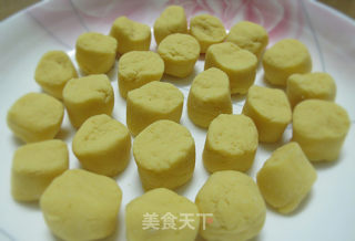 Want to Eat Fresh Taro Fairy? Do It Yourself~ (handmade Sweet Potato Balls) recipe