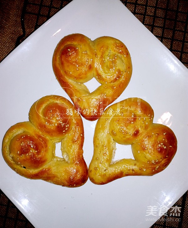 Coconut Heart Shaped Bread recipe