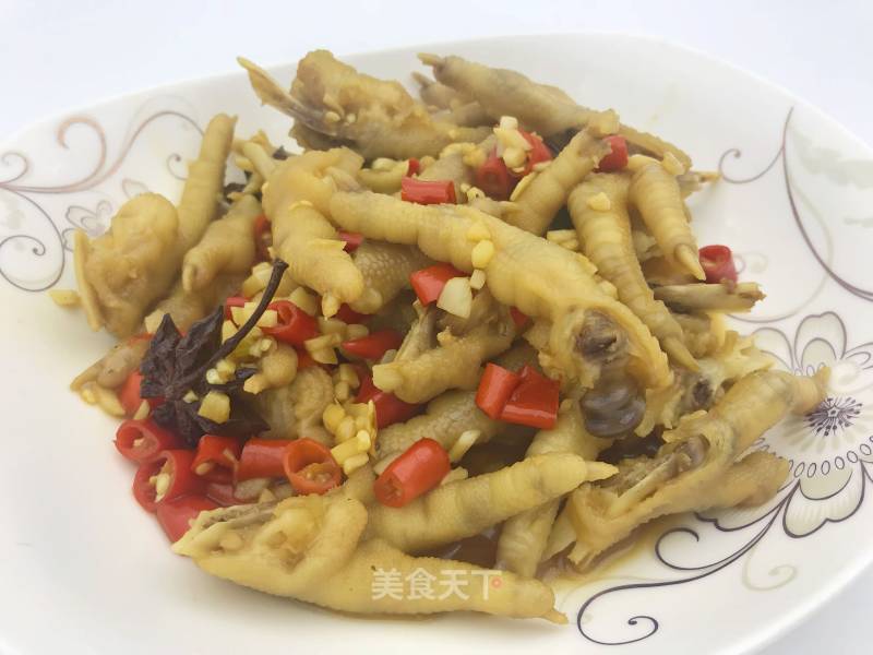 Beer Boiled Chicken Feet recipe