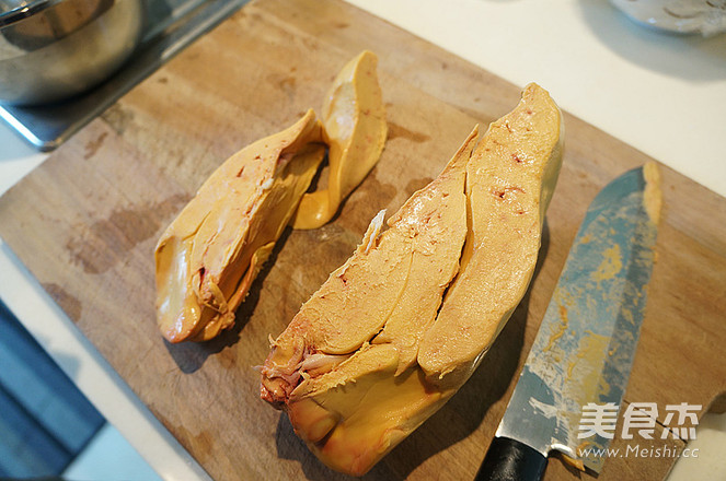 French Foie Gras with Butter Bread recipe