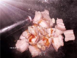 Roast Pork with Small Taro recipe