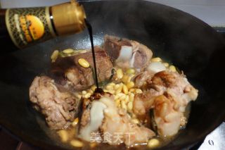 Braised Pork Bone and Soya Beans recipe