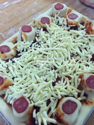 Grilled Sausage Cheese Pizza recipe
