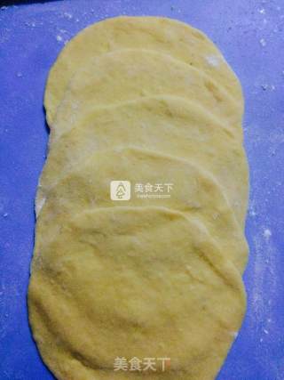 Squeeze Rose Nut Bread recipe