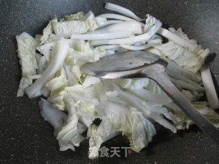Stir-fried Chinese Cabbage with Red Pepper recipe