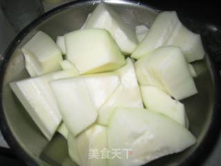 Green Papaya Peanut Pork Bone Soup recipe