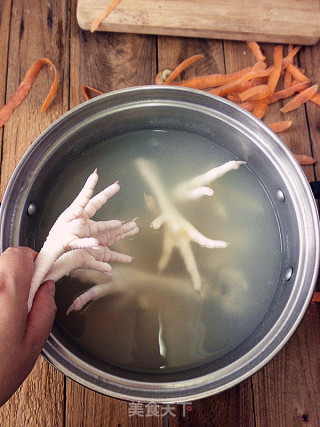 Chicken Feet Soup with Oyster and Oyster recipe