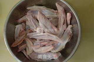 Homemade Zhou Hei Duck Flavor Braised Wings recipe