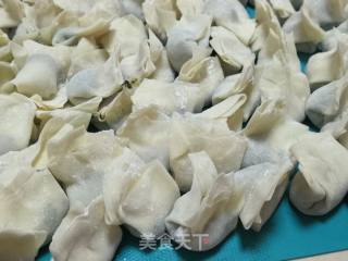 Shepherd's Purse Minced Meat and Shrimp Wontons recipe