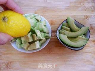 Chicken Pasta with Milky Avocado Sauce recipe