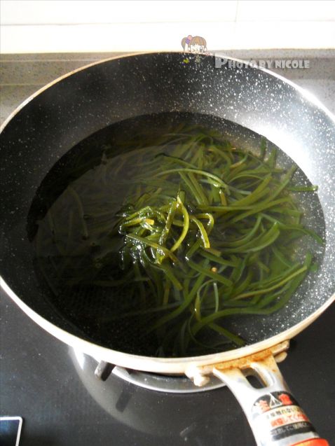 Spicy Kelp Shreds recipe