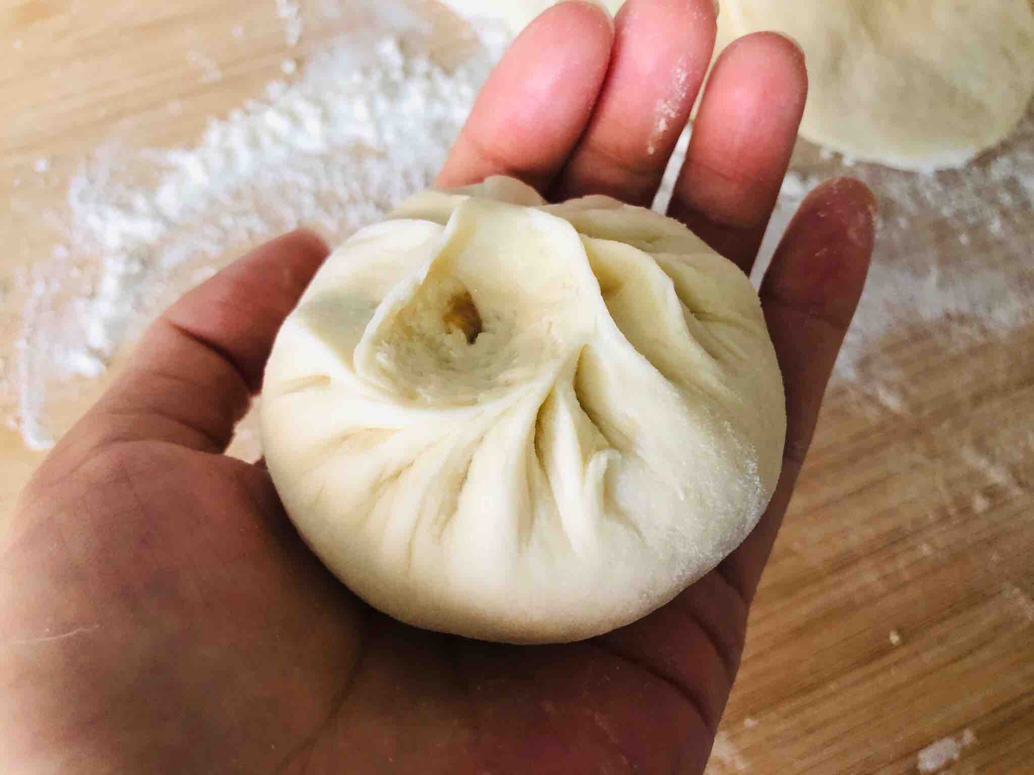 Delicious and Juicy Big Meat Buns recipe