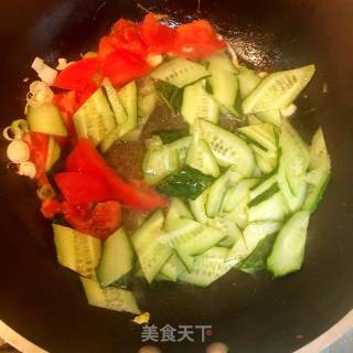 Scrambled Eggs with Tomato and Cucumber recipe