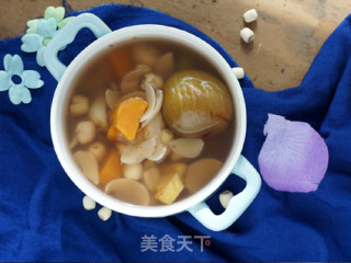 Figs, Lotus Seeds and Lily Syrup recipe