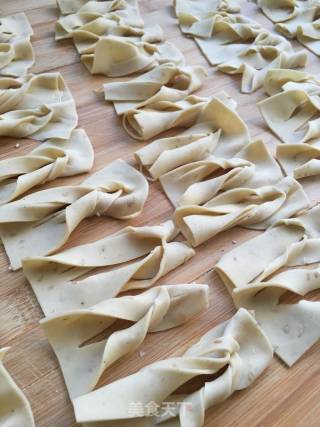 Crispy Hemp Leaves recipe