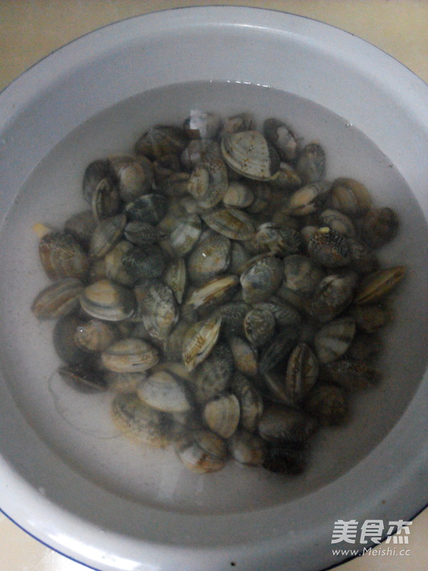Spicy Fried Flower Clams recipe