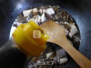 Grilled Cuttlefish with Bamboo Shoots and Dried Vegetables recipe