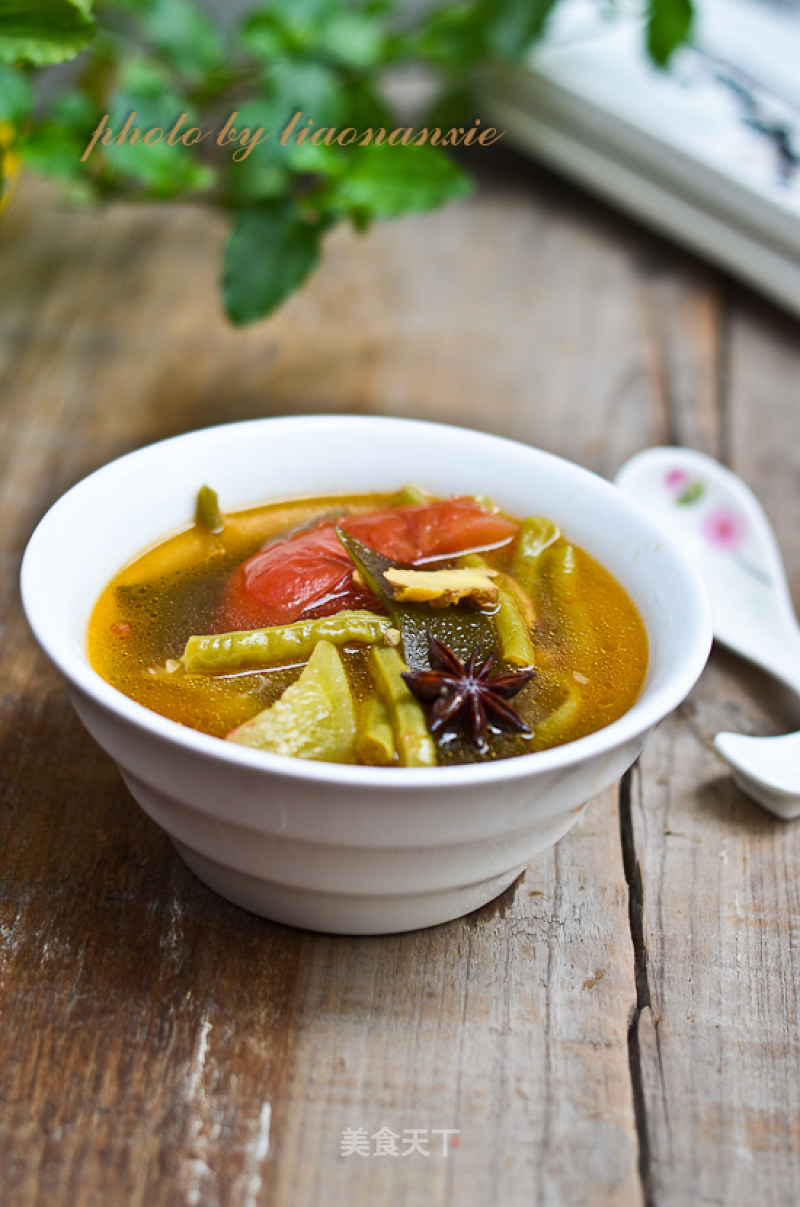 Vegetable Sour Soup & Grilled Ribs recipe