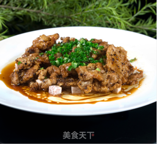 Steamed Three-layered Meat with Taro in Black Bean Sauce recipe