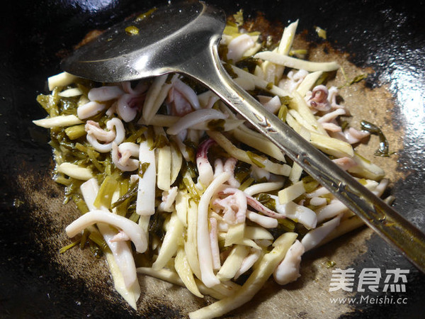 Fried Squid with Pickled Vegetables and Rice White recipe