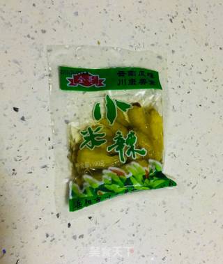 Hot and Sour Kelp Shreds recipe