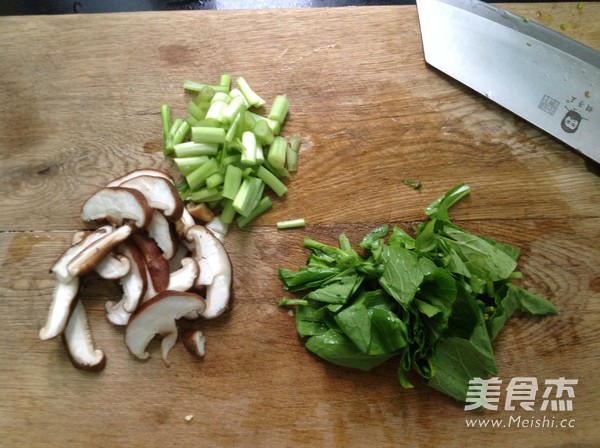 Mushroom and Choy Sum Soup recipe