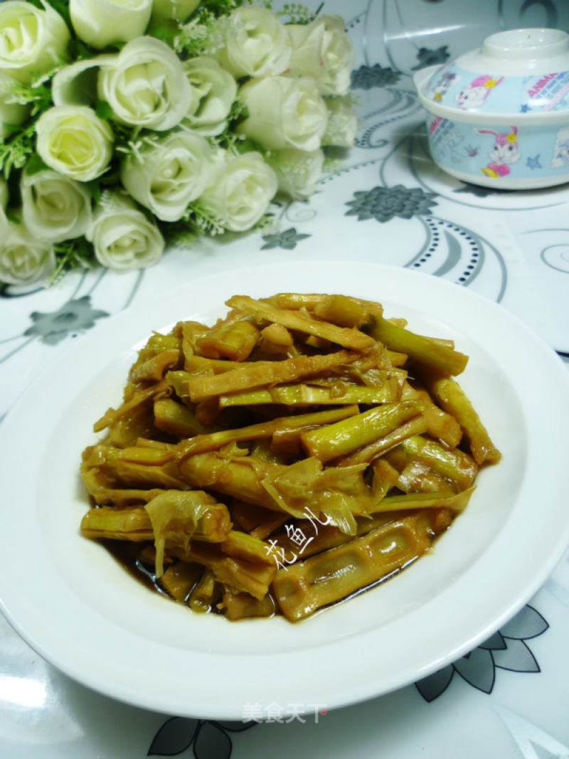 Braised Feet and Bamboo Shoots recipe