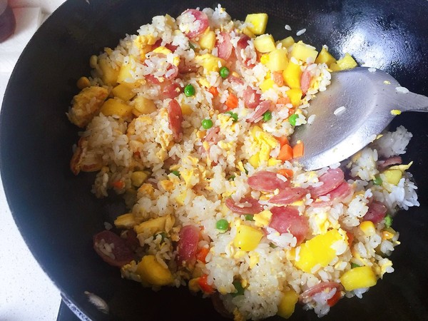 Fried Rice with Sausage and Pineapple recipe